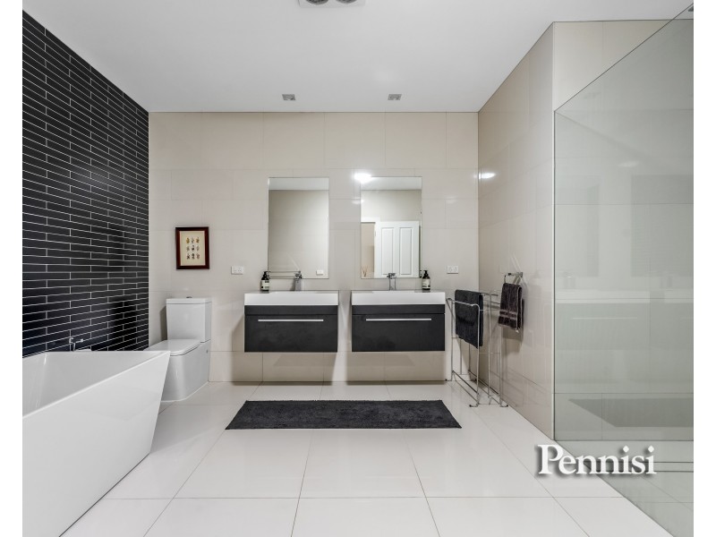 56 Bradshaw Street, Essendon VIC 3040