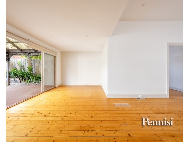 9 Sunbeam Street, Pascoe Vale VIC 3044