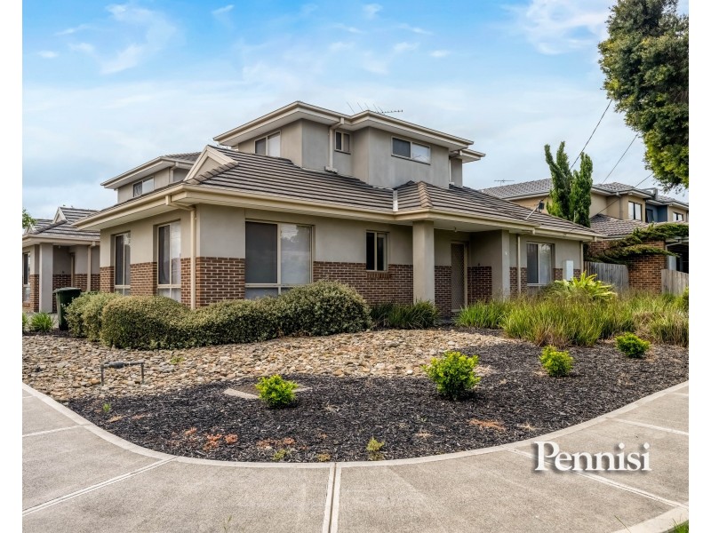 1/9 Tullamarina Avenue, Tullamarine VIC 3043