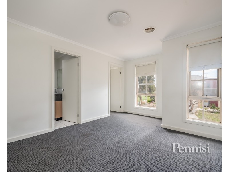 11/7 Whiltshire Drive, Roxburgh Park VIC 3064