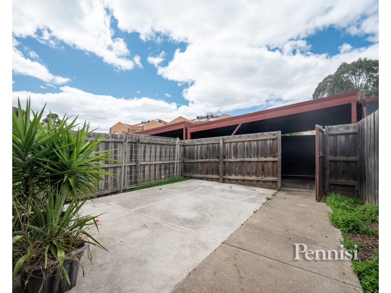 11/7 Whiltshire Drive, Roxburgh Park VIC 3064