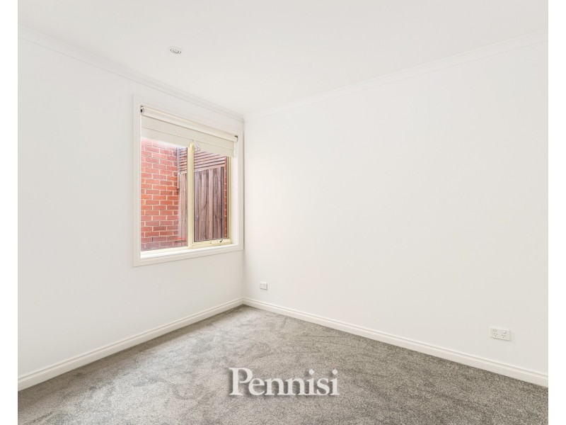 Rear 23 Woodland Street, Strathmore VIC 3041