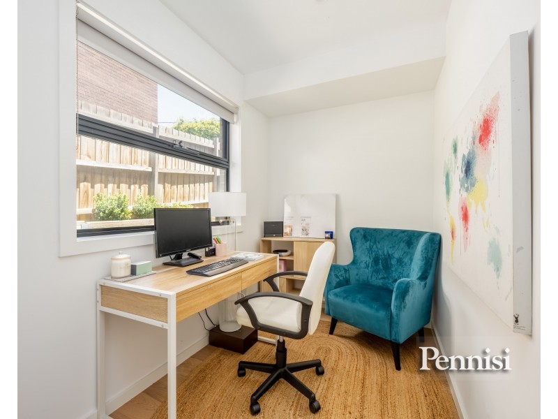 9/244 Pascoe Vale Road, Essendon VIC 3040
