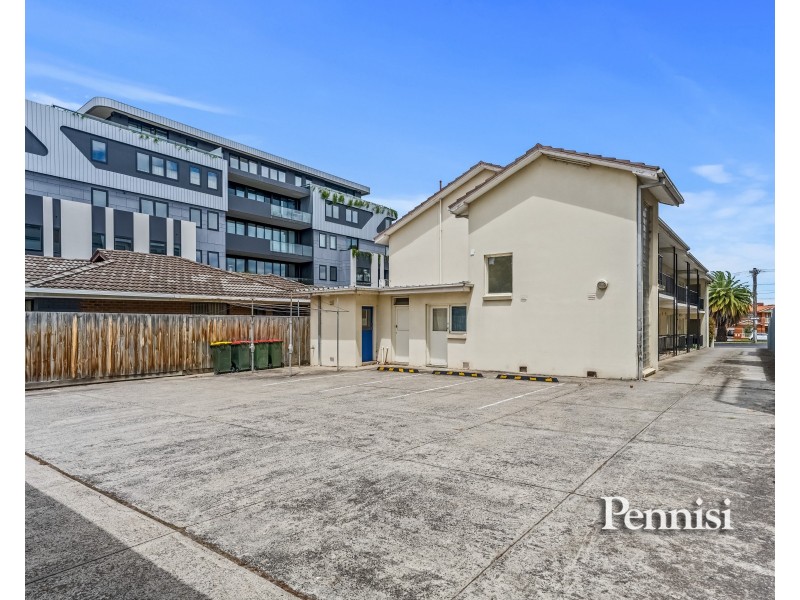 1040 Mount Alexander Road, Essendon VIC 3040