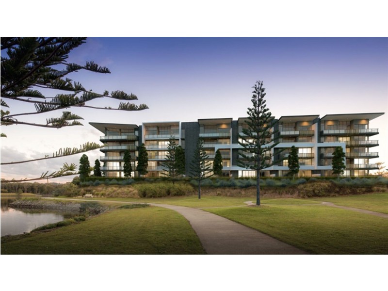 65 Varsity Parade, Varsity Lakes QLD 4227