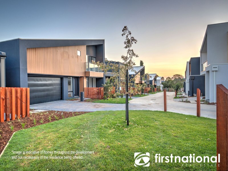 25/16 Harkaway Road, Berwick VIC 3806