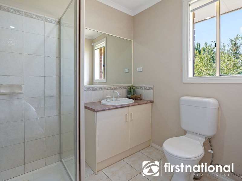 21 Strathaird Drive, Narre Warren South VIC 3805