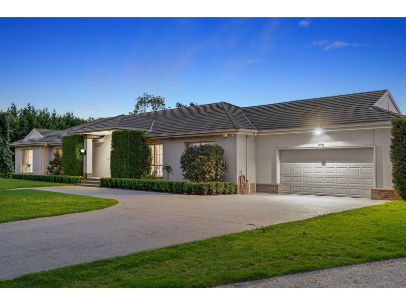 46 Hillsley Avenue, Narre Warren North VIC 3804