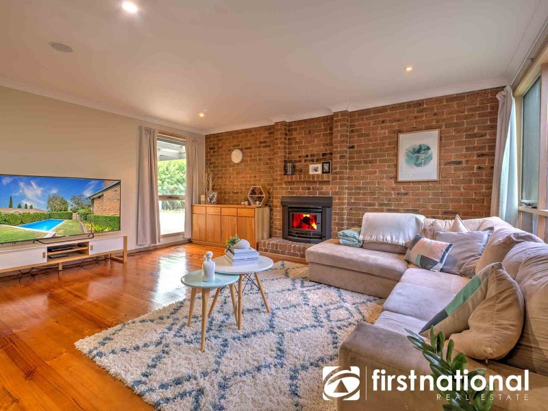 5 Mary Court, Berwick VIC 3806