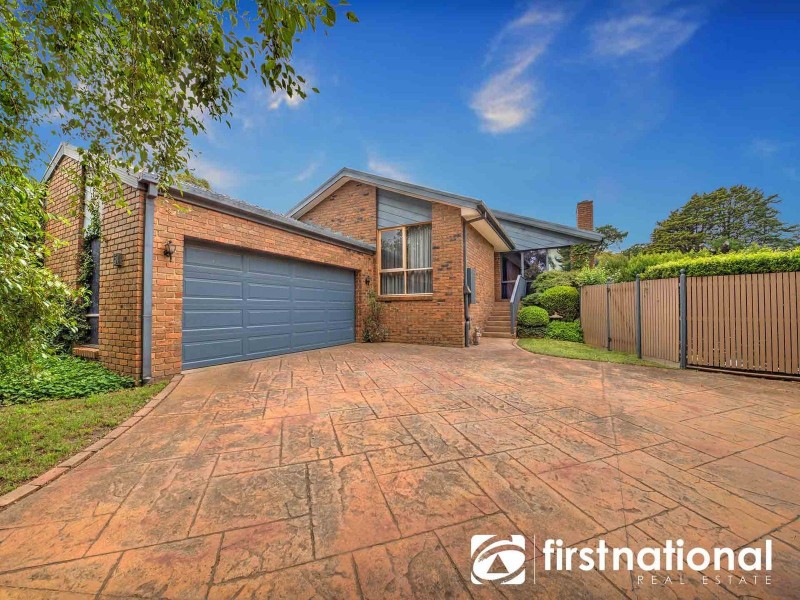 5 Mary Court, Berwick VIC 3806