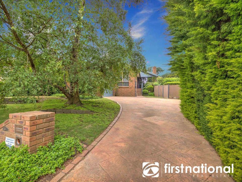 5 Mary Court, Berwick VIC 3806