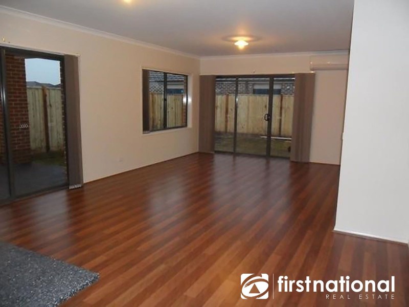 1 Heathfield Lane, Officer VIC 3809