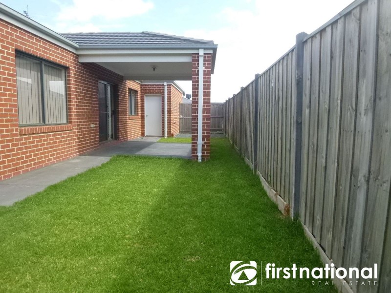 1 Heathfield Lane, Officer VIC 3809