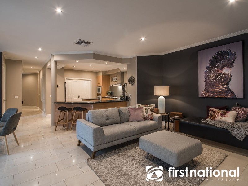 6 Royal Crescent, Beaconsfield VIC 3807