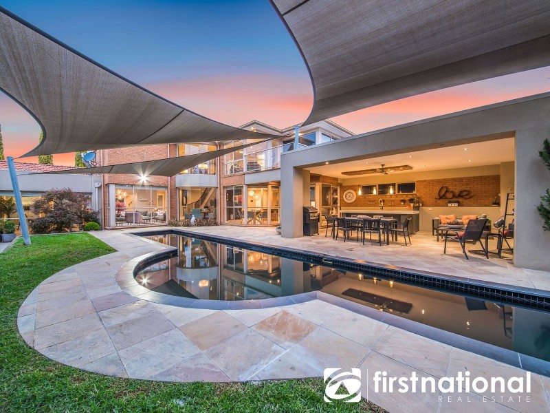 6 Royal Crescent, Beaconsfield VIC 3807