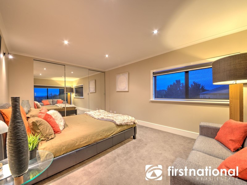 6 Royal Crescent, Beaconsfield VIC 3807