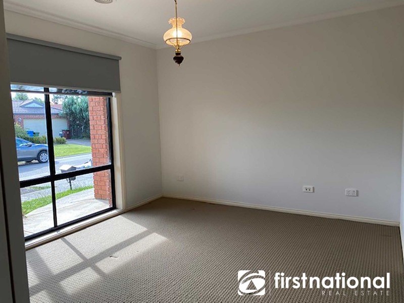 10 Balmaceda Court, Berwick VIC 3806