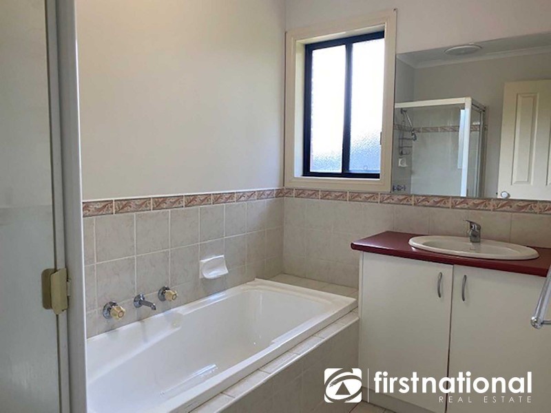 10 Balmaceda Court, Berwick VIC 3806