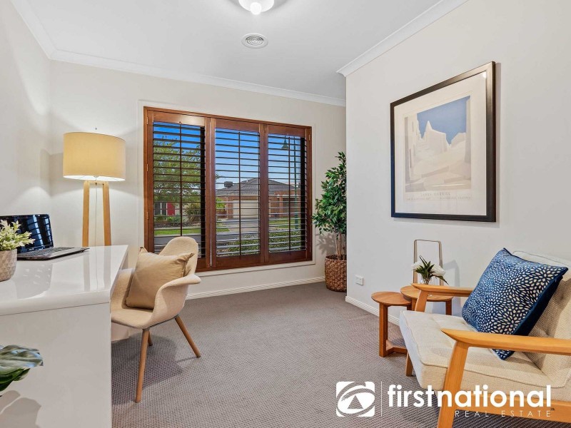 14 Bernly Boulevard, Berwick VIC 3806