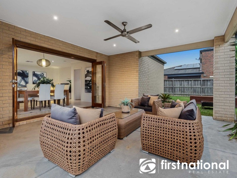 14 Bernly Boulevard, Berwick VIC 3806