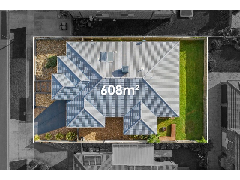 14 Bernly Boulevard, Berwick VIC 3806