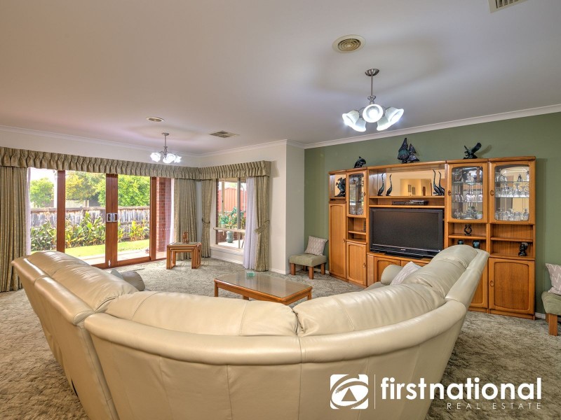 2 The Quays, Narre Warren South VIC 3805