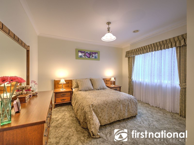 2 The Quays, Narre Warren South VIC 3805