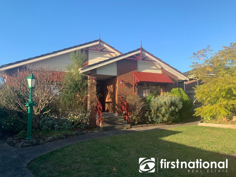 4 Hardy Court, Berwick VIC 3806