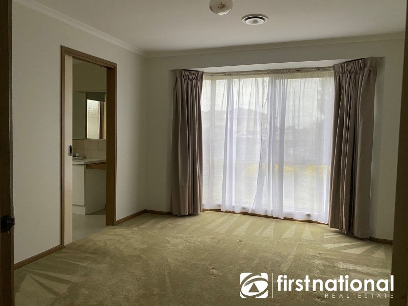 4 Malanda Court, Berwick VIC 3806