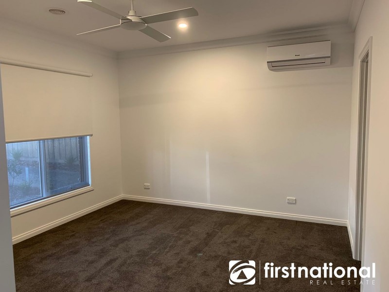 2/47 Elgin Street, Berwick VIC 3806