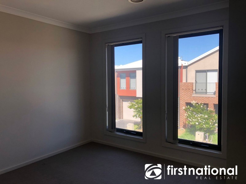 13/180 Henry Road, Pakenham VIC 3810