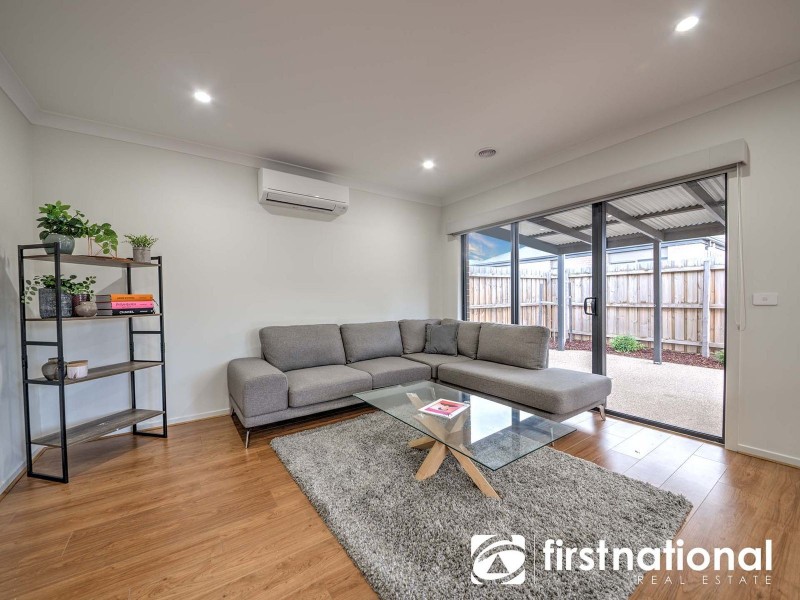 10 Barbara Avenue, Officer VIC 3809