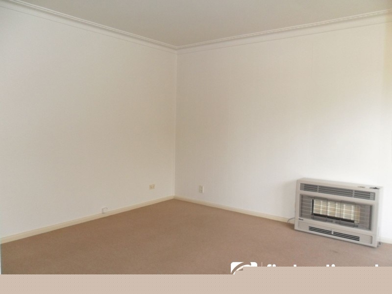 9/9 Gloucester Avenue, Berwick VIC 3806