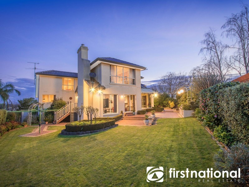 26 Edrington Park Drive, Berwick VIC 3806