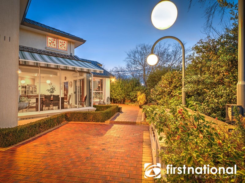 26 Edrington Park Drive, Berwick VIC 3806