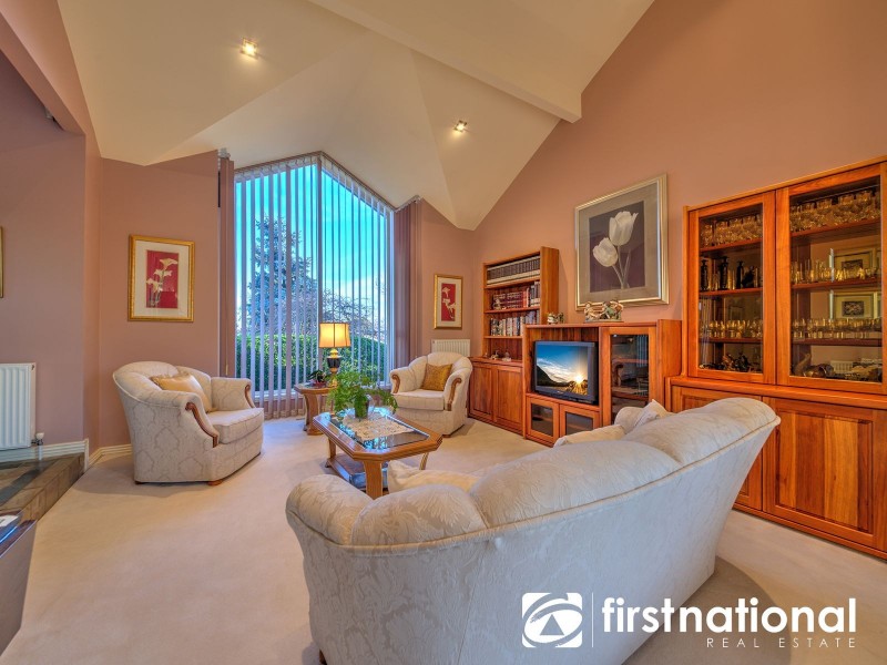 26 Edrington Park Drive, Berwick VIC 3806