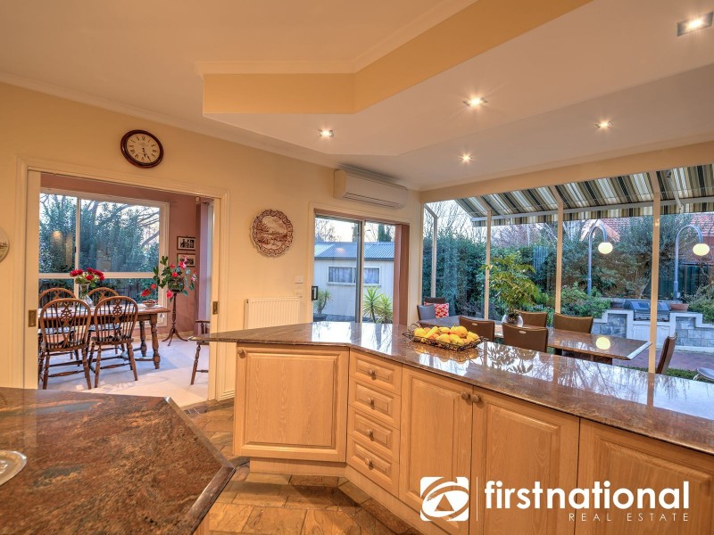 26 Edrington Park Drive, Berwick VIC 3806