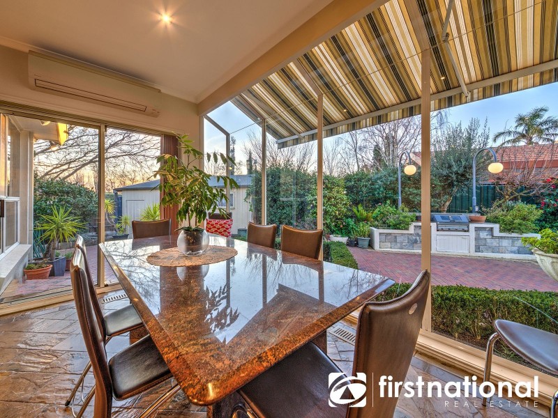 26 Edrington Park Drive, Berwick VIC 3806