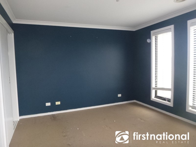 121 Melzak Way, Berwick VIC 3806