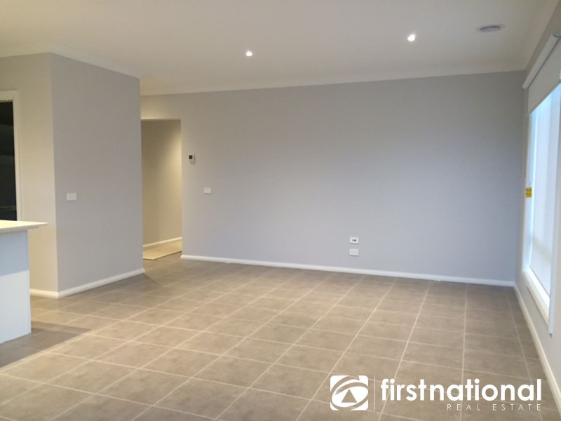 20 Callistemon Street, Officer VIC 3809
