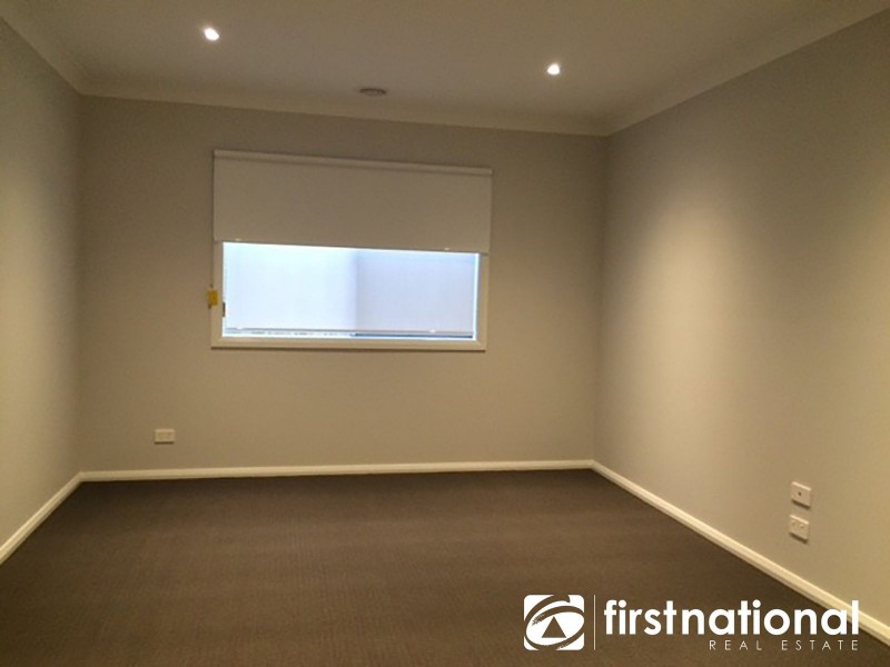 20 Callistemon Street, Officer VIC 3809