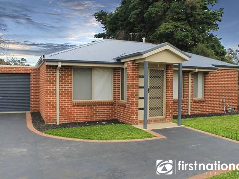 3/31 Rogers Street, Pakenham VIC 3810