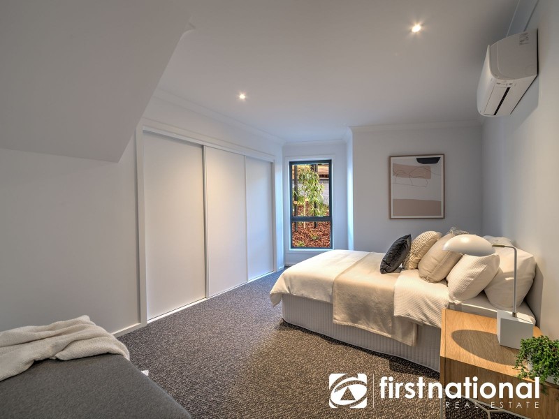 29 Willowdene Way, Berwick VIC 3806