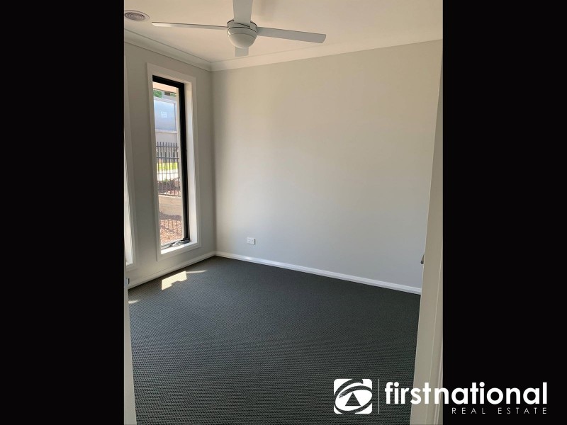 10B Whiteside Road, Officer VIC 3809