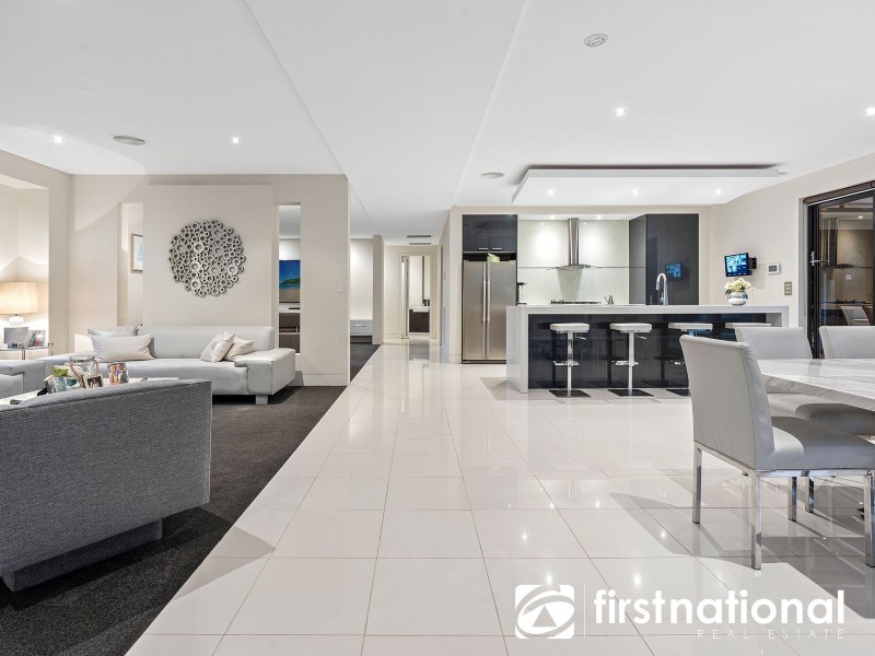 33-35 Timberside Drive, Beaconsfield VIC 3807