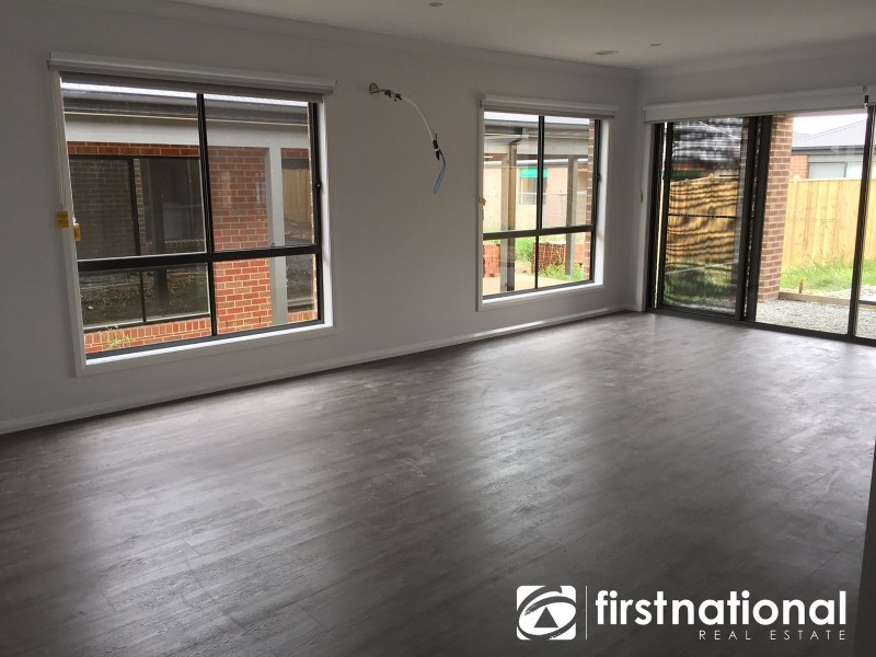 9 Hillwood Street, Clyde VIC 3978