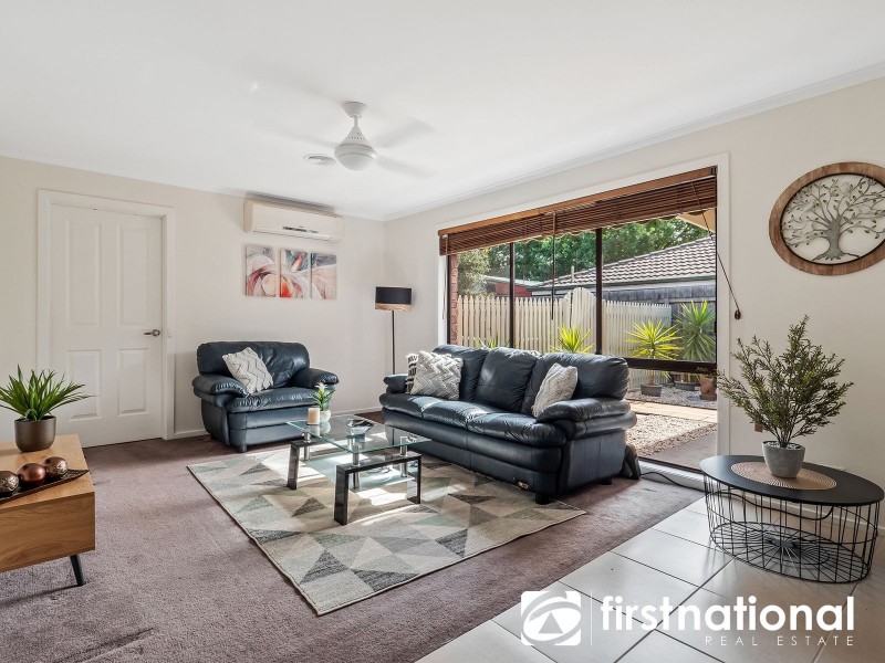 9 Daniher Close, Berwick VIC 3806