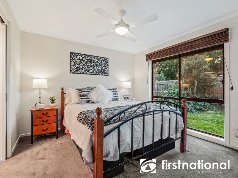 9 Daniher Close, Berwick VIC 3806