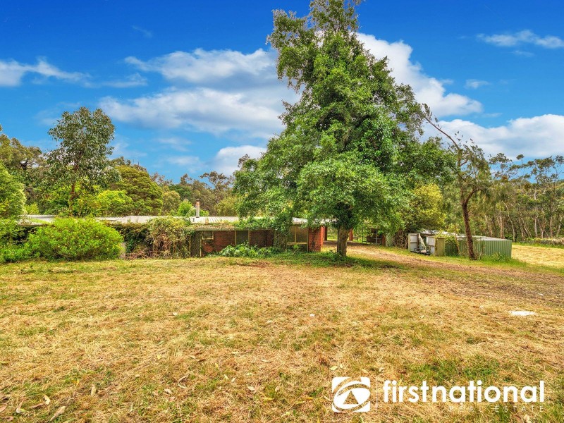 98 Yackatoon Road, Beaconsfield Upper VIC 3808