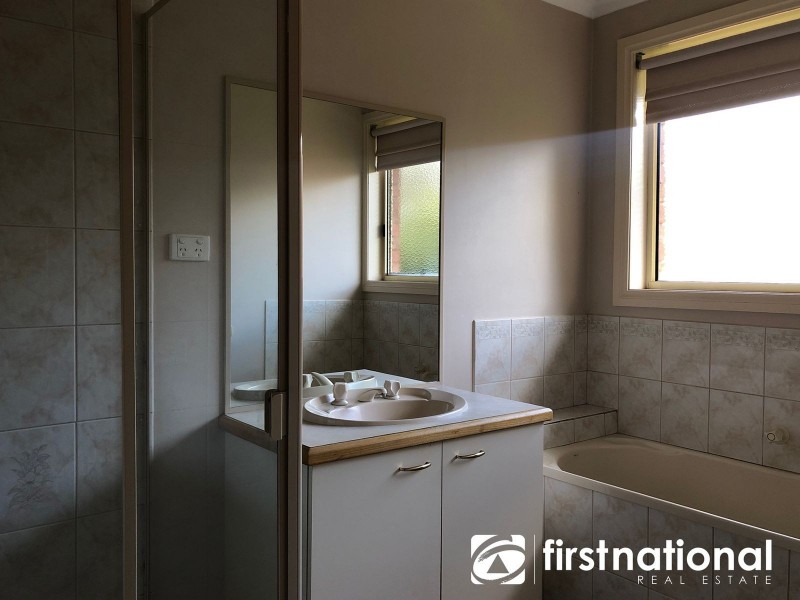 27 William Road, Berwick VIC 3806